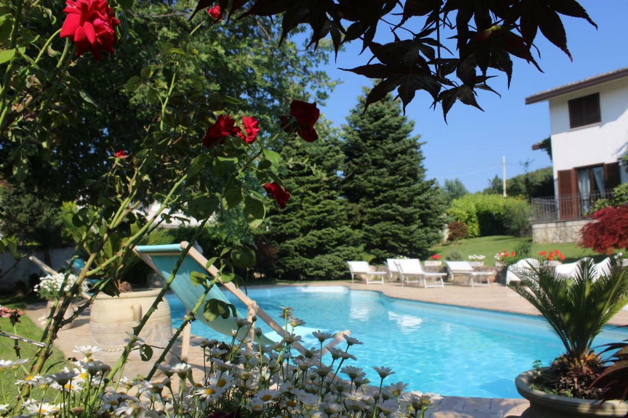 Villa Nicolai Tra Mare E Montagna Lettomanoppello Exterior photo